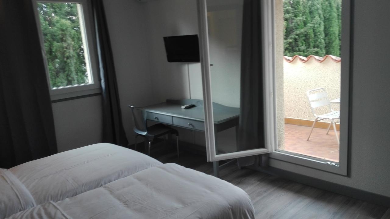 Le Neoulous Hotel Le Boulou Buitenkant foto