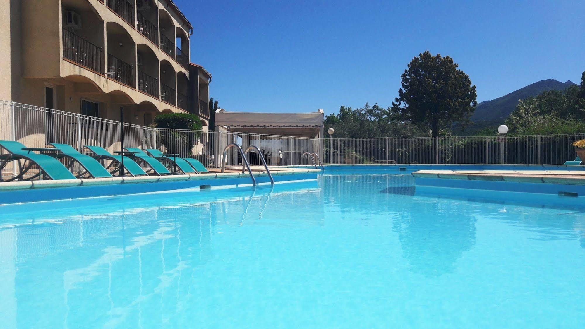 Le Neoulous Hotel Le Boulou Buitenkant foto