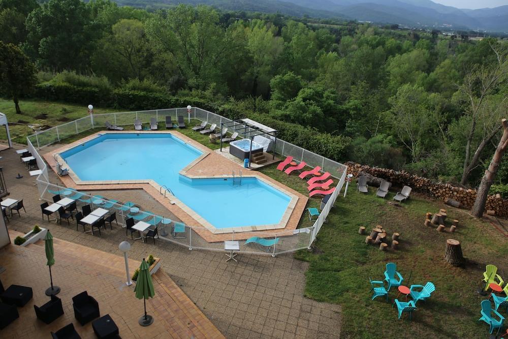 Le Neoulous Hotel Le Boulou Buitenkant foto