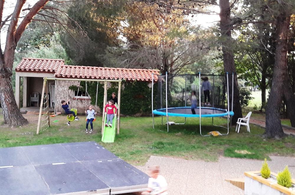 Le Neoulous Hotel Le Boulou Buitenkant foto