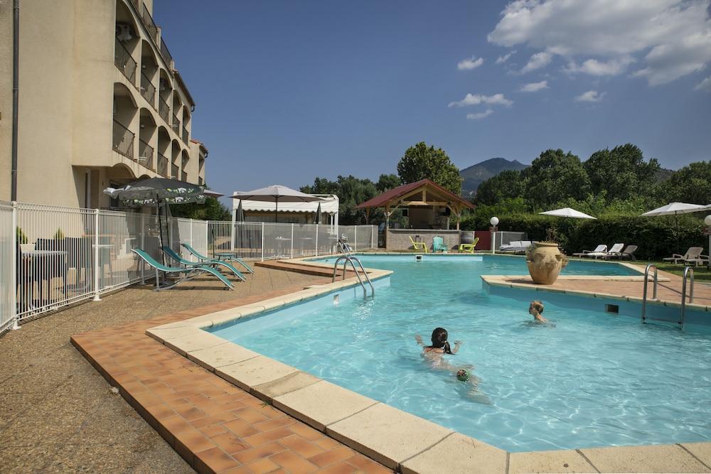 Le Neoulous Hotel Le Boulou Buitenkant foto