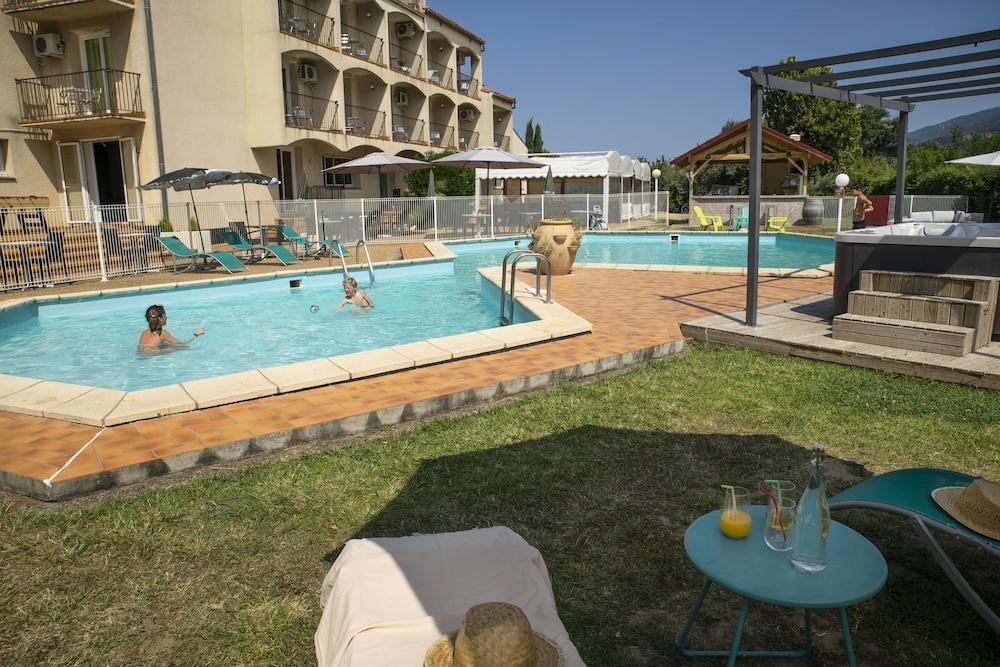 Le Neoulous Hotel Le Boulou Buitenkant foto