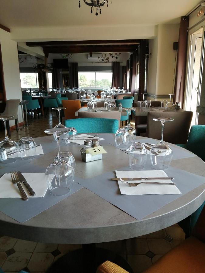 Le Neoulous Hotel Le Boulou Buitenkant foto